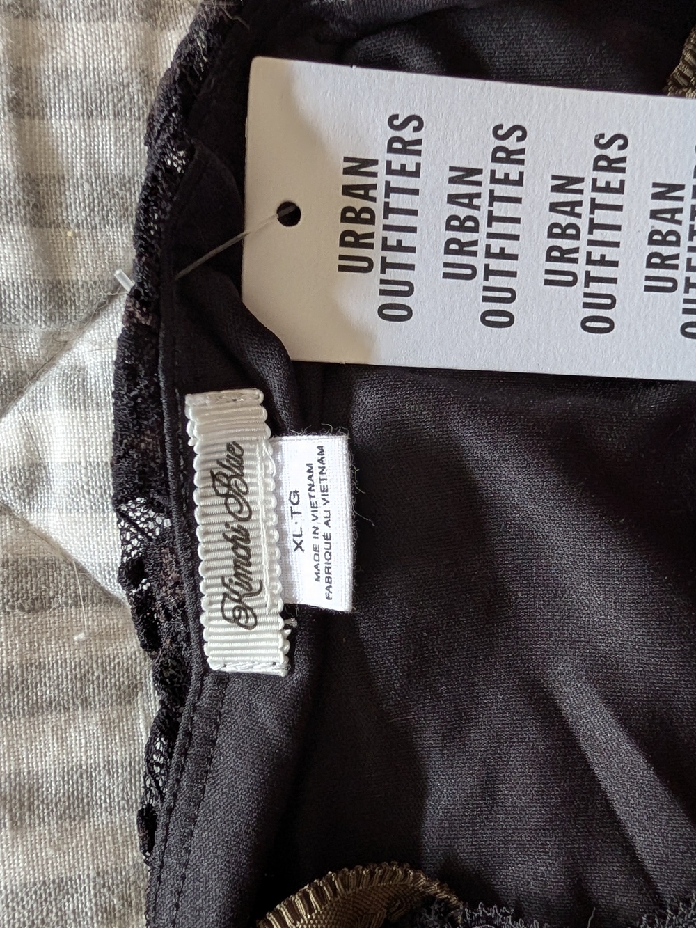 Urban Outfitters Crop Lace Top NWT - Picture 8 of 9